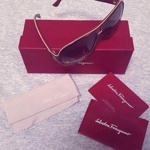 Salvatore Ferragamo Sunglasses Aviator Brown